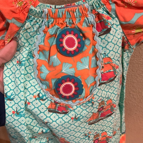 Adorable Girls Dress - Picture 2 of 4